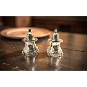 Vintage PENCO Industries Silver Plate English Lion Head Salt and Pepper Shaker s